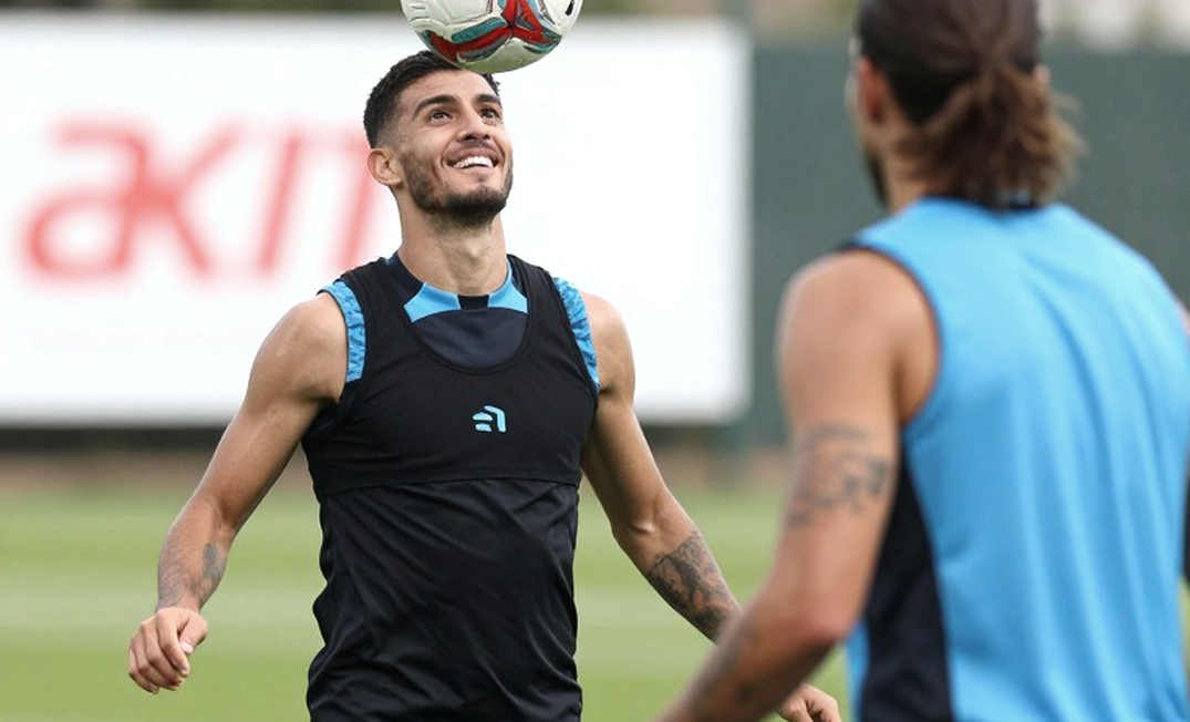 Mathis Albert: Dortmund hold the contract but lose the rhythm, and Manchester City are waiting