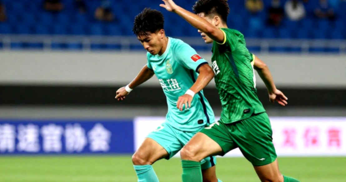 Đọc tín hiệu chuyển nhượng giữa thị trường đầy tiếng ồn Đọc tín hiệu chuyển nhượng giữa thị trường đầy tiếng ồn