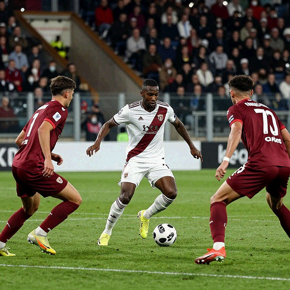 Karetsas Injured: Dortmund Lose Their Pressing Valve in the Hardest Week Karetsas Injured: Dortmund Lose Their Pressing Valve in the Hardest Week