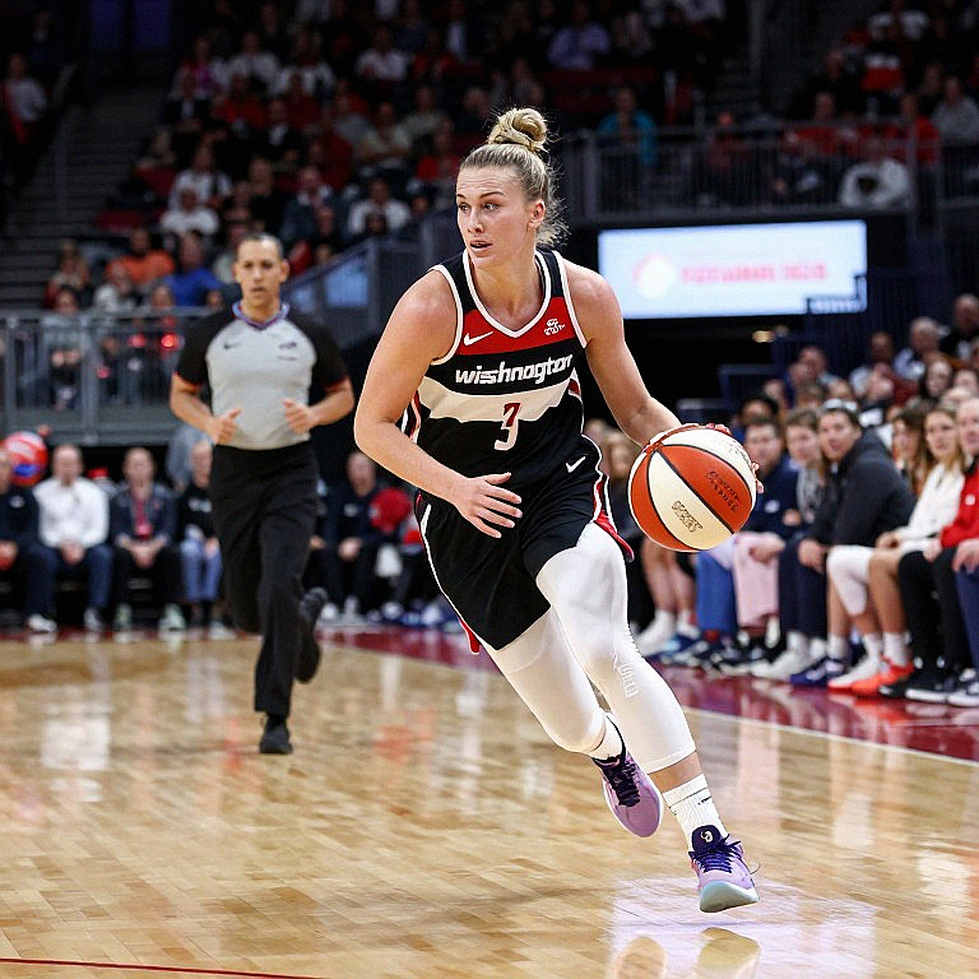 Shavon Shields và Fenerbahçe: Bản hợp đồng 'không vai trò' mà Saras Jasikevicius đang cần nhất Shavon Shields và Fenerbahçe: Bản hợp đồng 'không vai trò' mà Saras Jasikevicius đang cần nhất