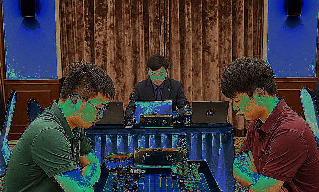 ChessBase Magazine số 225: 27 ván cờ ngắn và cuộc chơi thật sự nằm ngoài bàn cờ