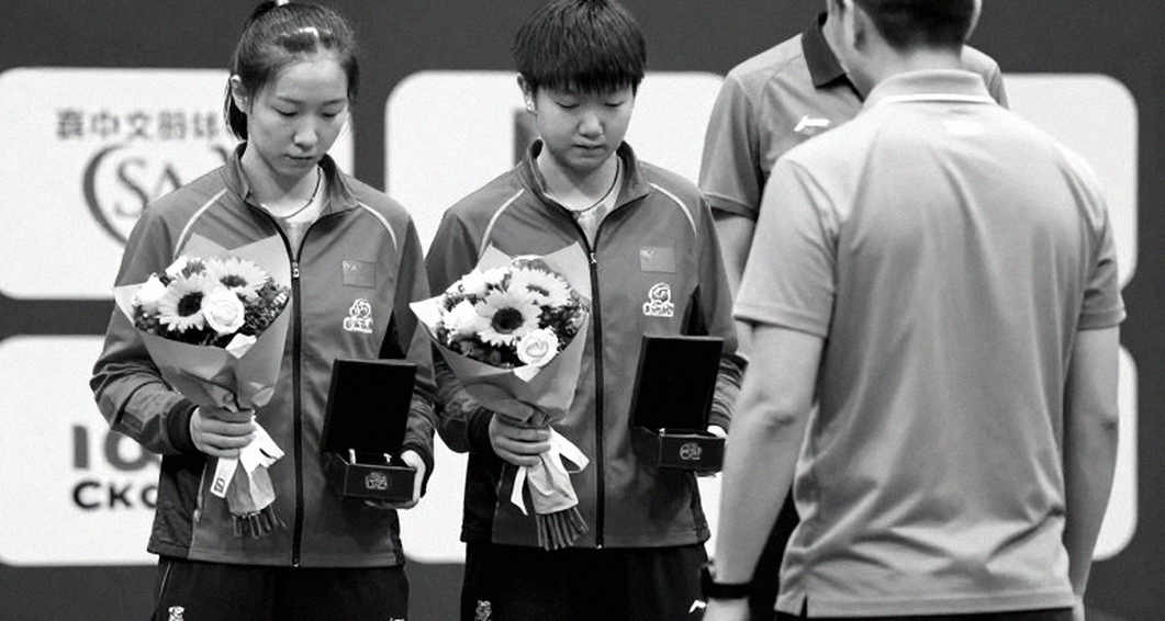 Từ cái bắt tay của Chanathip đến nụ cười của Kim Sang Sik: Nhịp đập thầm lặng của một cuộc đối đầu Đông Nam Á