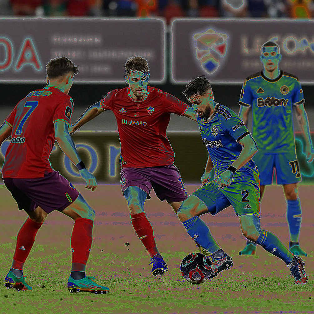 V-League: Khi cú tắc bóng được dạy trước khi nó được thổi phạt V-League: Khi cú tắc bóng được dạy trước khi nó được thổi phạt