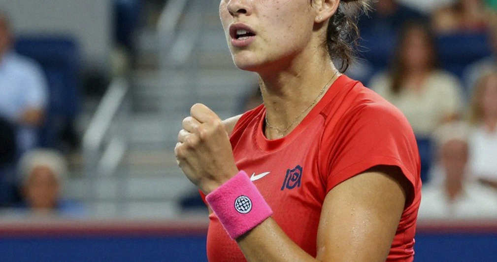 Bartunkova beats Muchova in 67 minutes to reach first WTA 1000 semifinal in Beijing Bartunkova beats Muchova in 67 minutes to reach first WTA 1000 semifinal in Beijing