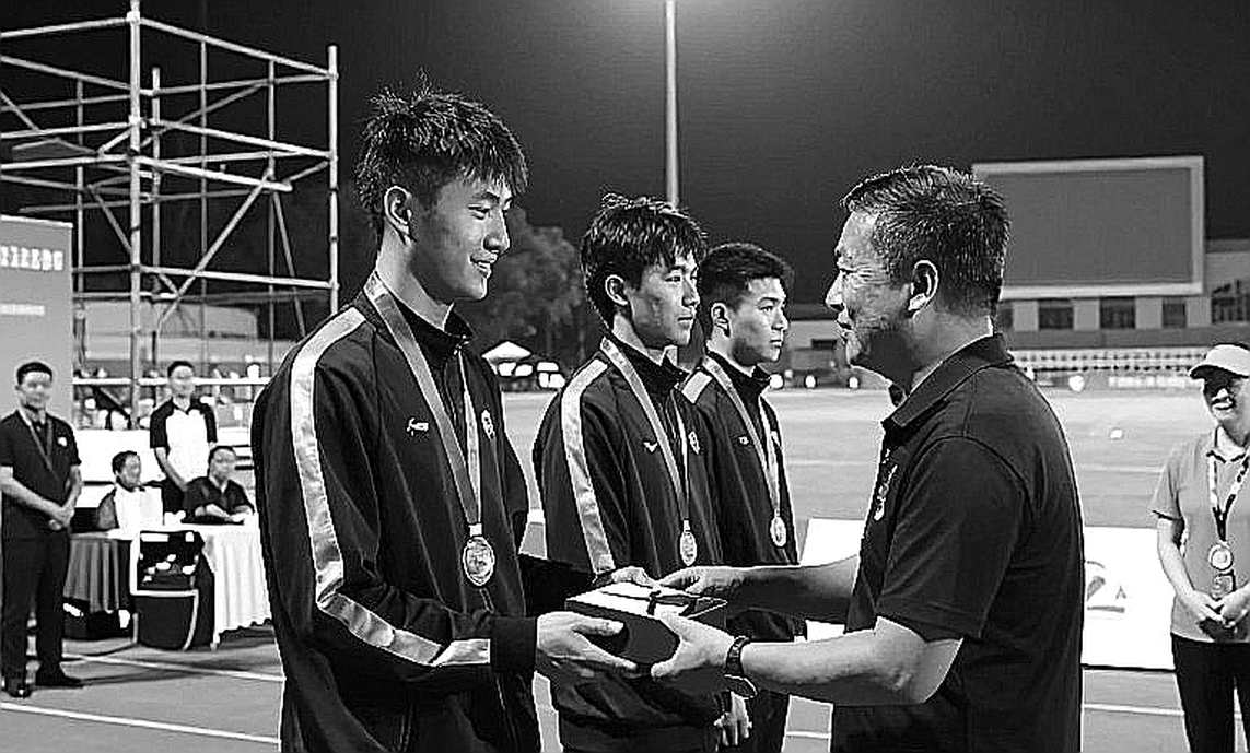 VAR ở V.League và khoảng trống dữ liệu không ai muốn gọi tên