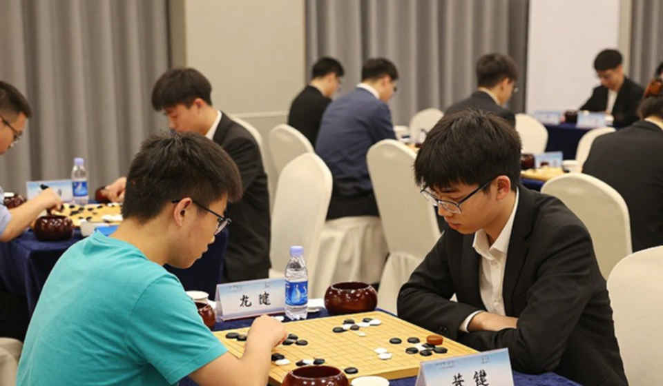 Carlsen trở lại, ngai vàng cờ chớp nhuộm màu tiền tỷ: Global Chess League 2026 và bài toán lịch thi đấu khắc nghiệt