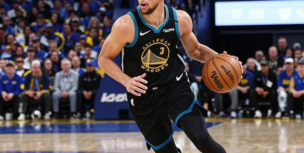 Anadolu Efes and the Rotation Puzzle in a 5-Games-in-10-Days Stretch
