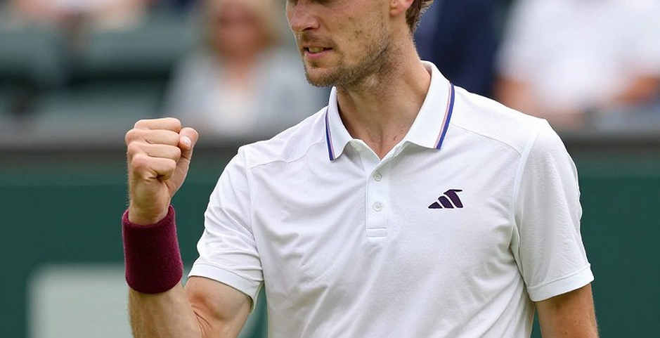 Djokovic chia sẻ bí quyết trả giao bóng với Swiatek trước thềm China Open Djokovic chia sẻ bí quyết trả giao bóng với Swiatek trước thềm China Open