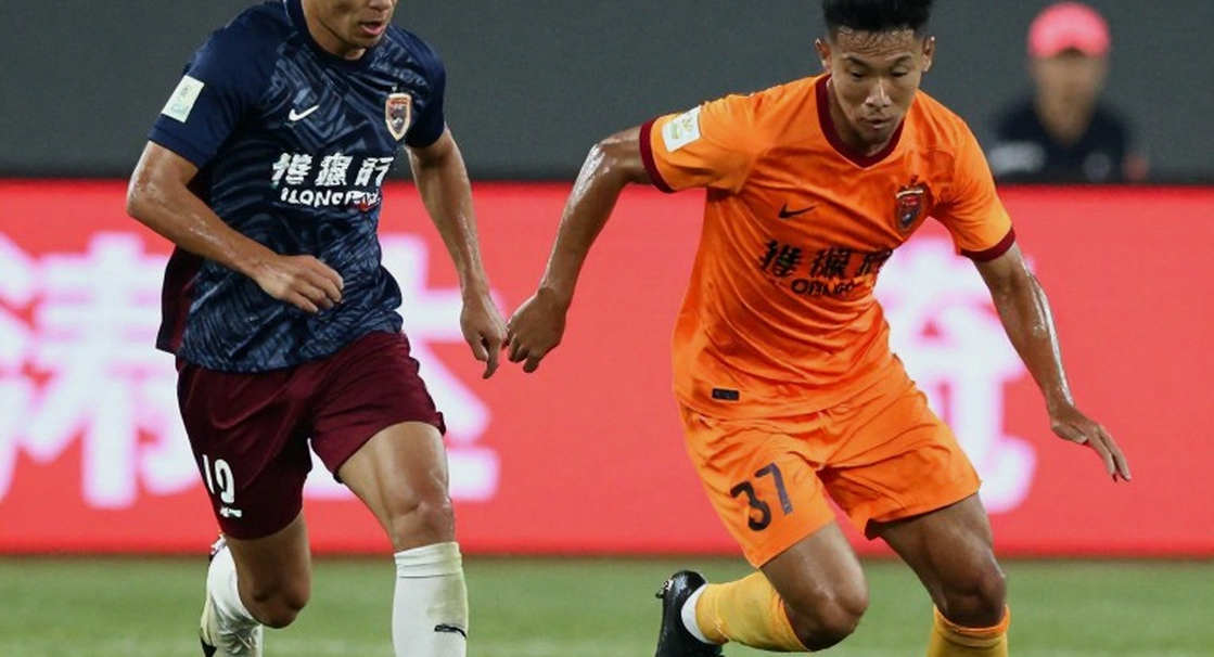 Auckland bảo vệ ngôi vô địch A-League giữa cuộc thay máu toàn giải: Khi chiếc vương miện trở thành món hàng bị săn đuổi